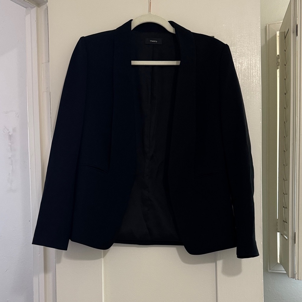 Theory Women's Elegant Black Suit Jacket